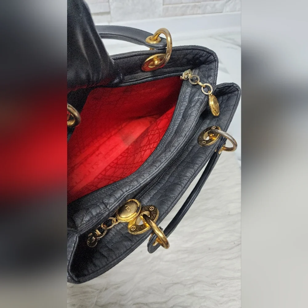 Lady Dior Medium - Picture 11 of 12